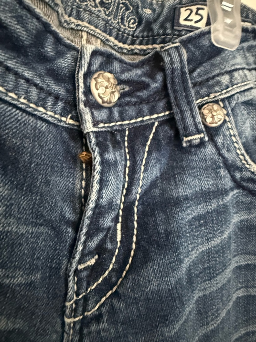 Miss Me Indigo Flare Jeans with Embellished Pockets - Picture 3 of 9